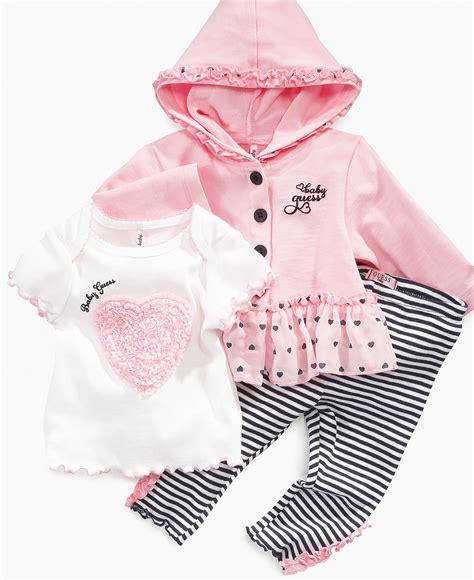 guess newborn baby clothes.